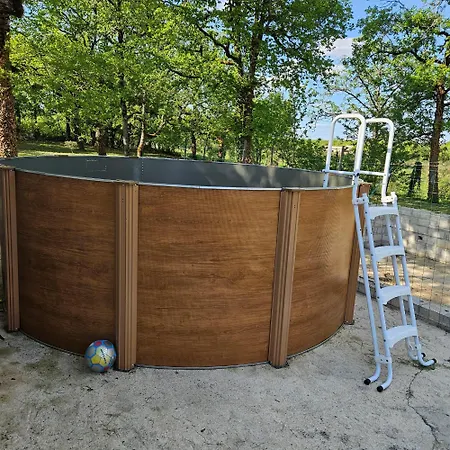 La Batisse A Deux Tours Semesterbostad Lalbenque